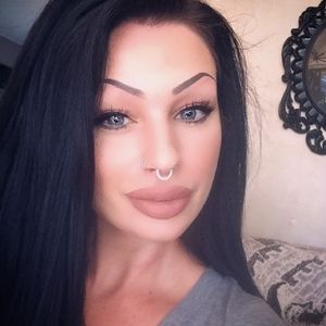 Meet your Posher, Sheri